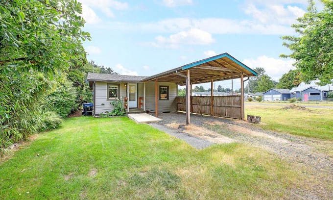 Westport House | Crabbin Cabin - You Won't Be Crabby After Staying Here!