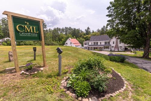 North Conway Cabin | Cranmore Mountain Lodge Bed & Breakfast