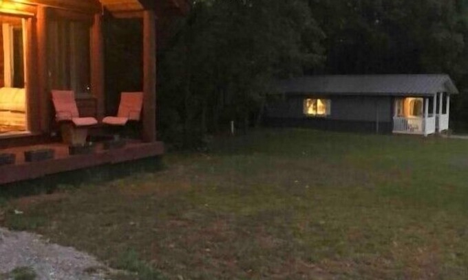 Ava Cabin | Crazy Joe’s Cabin #2