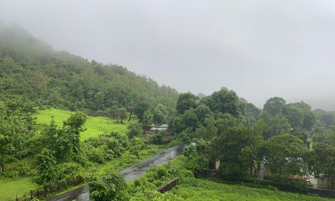 Palghar Apartment | CRD Gardenia Mountain & Park View 402