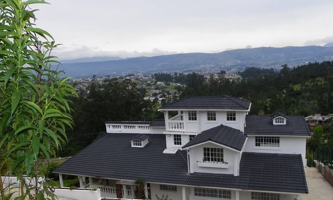 Alangasi House | Create unforgettable memories for you and your loved ones