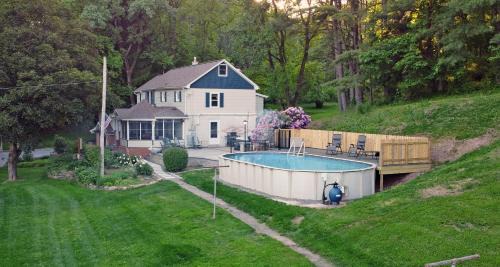 Cumbola House | Creekside Farmstead Hot Tub with Brand New Pool and BBQ