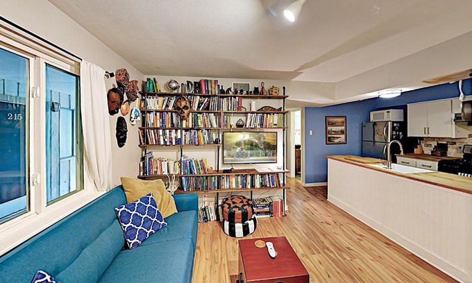 Greater South River City Apartment | Creekside Terrace Condominiums #211