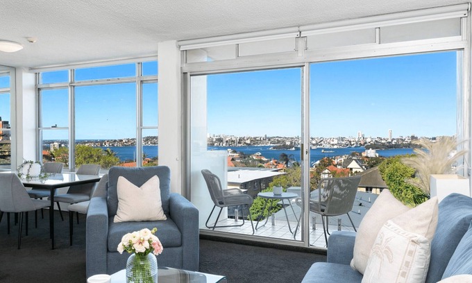 Cremorne Apartment | Cremorne- HARIS- Harrison St - 2BR Apartment with Stunning Harbour Views Balcony Near Neutral Bay