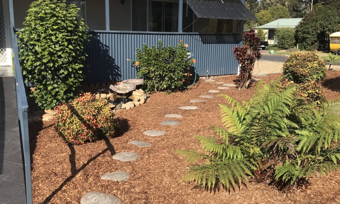 Moruya Heads Cottage | Crest cottage, Moruya Heads
