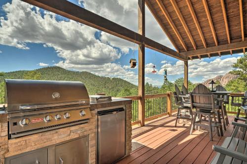 Cripple Creek House | Cripple Creek Mountain Getaway with Hot Tub and Views!