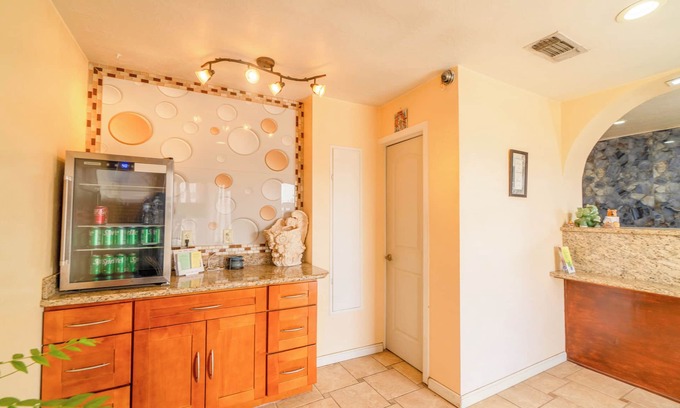Denver City Hotel | Crown Inn By OYO Denver Tx