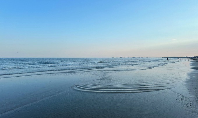 Crystal Beach Cabin | Crystal Beach Cabin - Sleeps 7 (3 blocks from Beach)