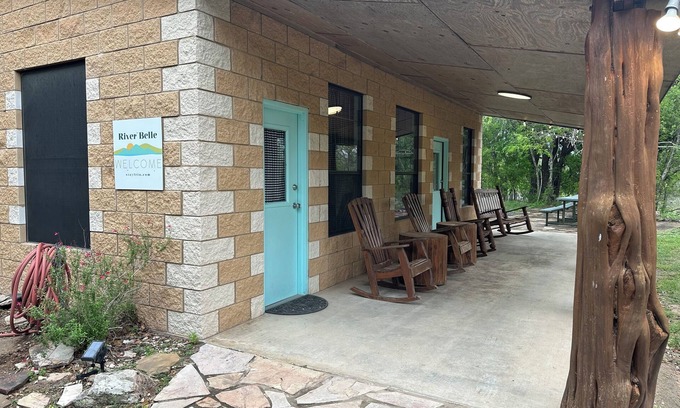 Uvalde County House | Crystal Clear Frio River - Private Waterfront House - Room for the Family