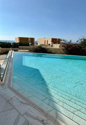 Jala Villa | Crystal Pool Villa, Green Coast, Palase