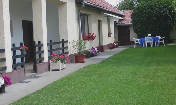 Kiskunmajsa Apartment | Csányi vendégház