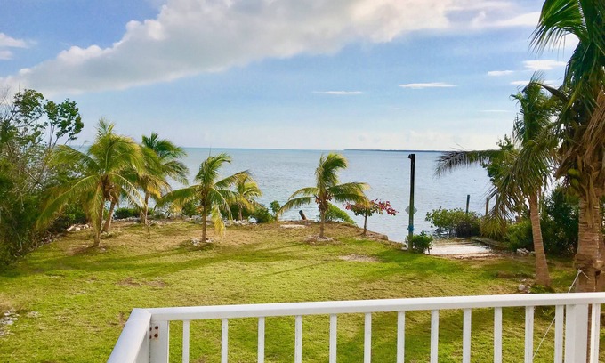 Cudjoe Key House | Cudjoe Cottages, swimming pool, just 20 miles from Key West