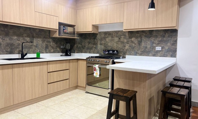 Monay House | CUENCA LODGIN