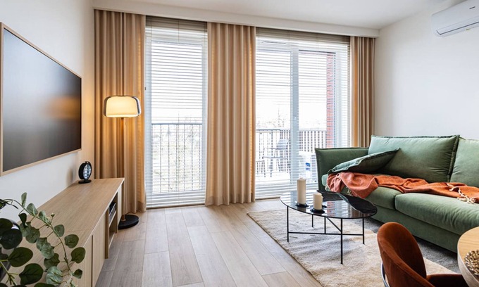 Bydgoszcz Apartment | Cuero Stylowy Apartament Centrum Bydgoszczy Dla 5 os b