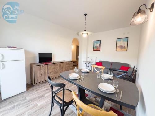 San Giovanni-Chiadino-Rozzol Apartment | Cumano Tirabora Short Rent