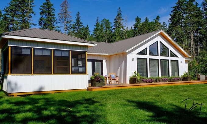 Brackley Beach House | Custom built & stunning, water-view property
