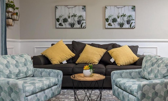 College Park Apartment | Cute Apt near Atlanta Airport-9A