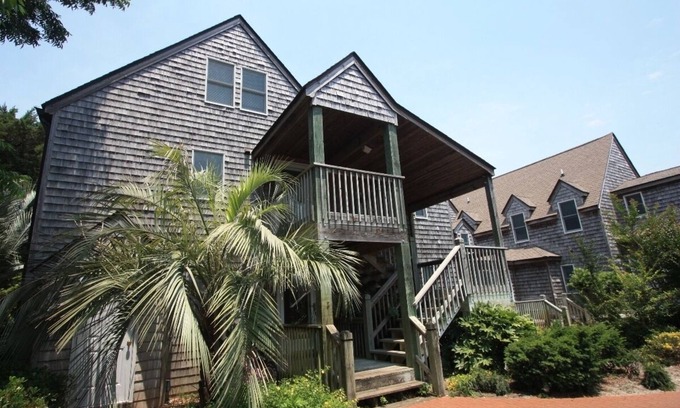 Ocracoke Villa | CV5: Portsmouth -1st floor, 2BR villa, best views of Silver Lake!