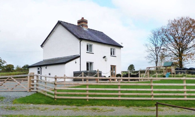 Llandrindod Wells House | Cwmcelyn in Llandrindod Wells