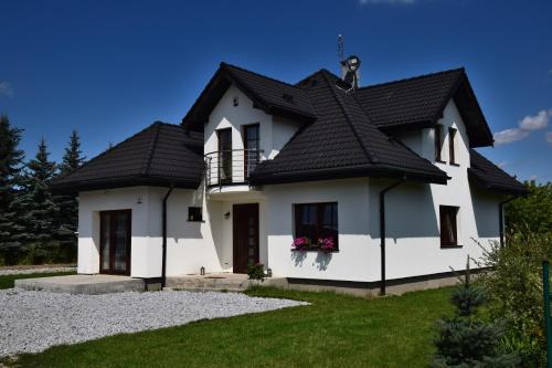 Dlugoleka House | Cyprysowa 7