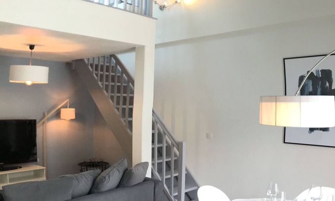 Quartier Croix-Daurade Apartment | Cyrano BnB