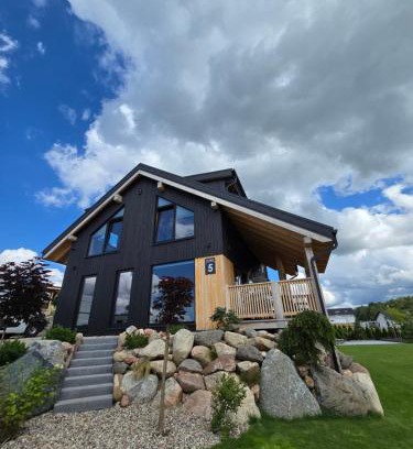 Kartuzy Villa | Czôrny Dąb - nowoczesny dom wakacyjny na Kaszubach, jacuzzi, sauna, bilard