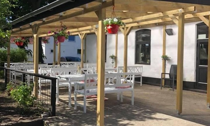 Tønder Municipality Hotel | Døstrup Landevejskro & Motel