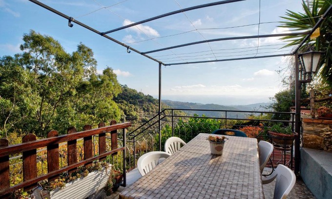 Tovo Faraldi House | Dacia tra Cielo e Mare