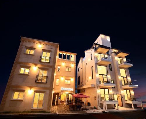 Boryeong House | Daecheon Golden Rose Pension