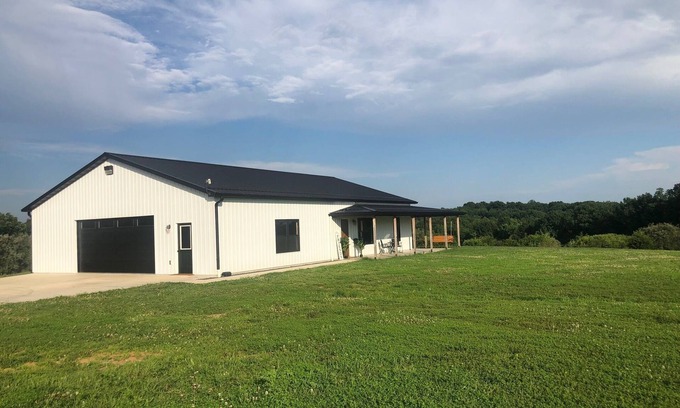 Eolia House | DairyLand - A Private Getaway on 16 acres next door to Dairy Farm with EV Hookup