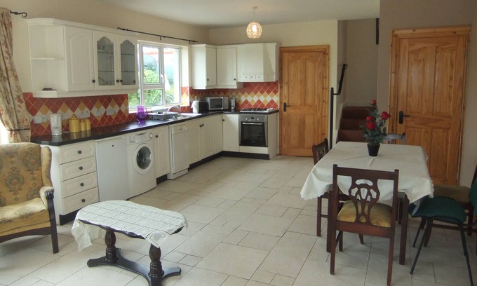 Manorcunningham House | Daleview Apartment Manorcunningham Letterkenny Co. Donegal.