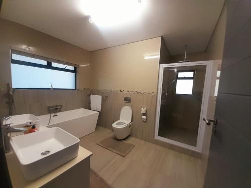 Kidd's Beach House | Dali