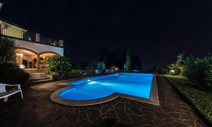 Soiano del Lago Apartment | Daller Bianca Apartment by Wonderful Italy
