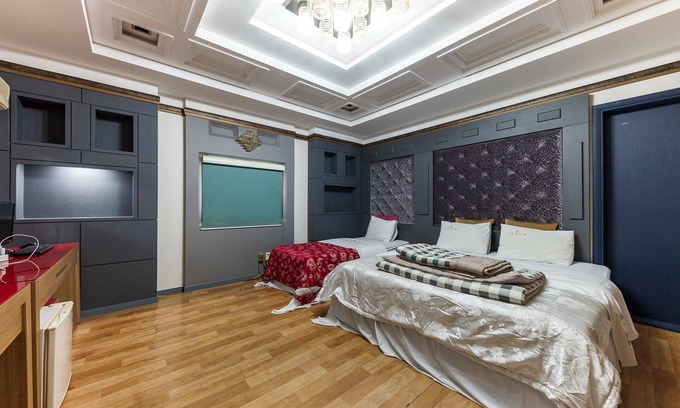 Dangjin Hotel | Dangjin W