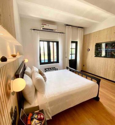 Dong Khoi Apartment | Daniel's Studio in Saigon Center with Hot tub and View