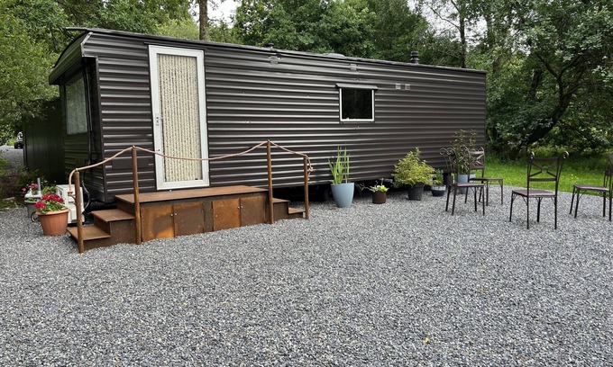 Hockai House | Dans un Endroit Calme et Bucolique . Animaux Acceptés sur Demande