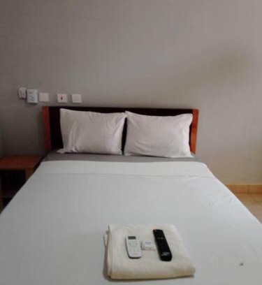 Accra House | Danson Lodge Guest House