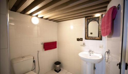 Qasbah En Nouar Apartment | Dar Fez Mayssae