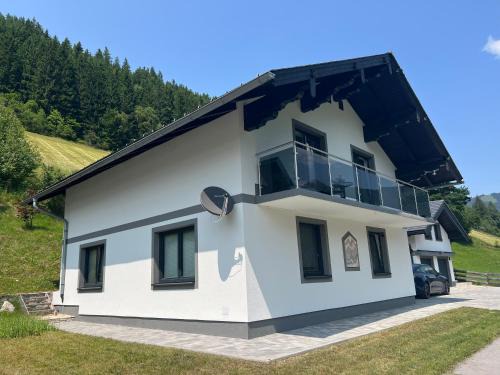 Kleinsolk House | Dark Sky ONE