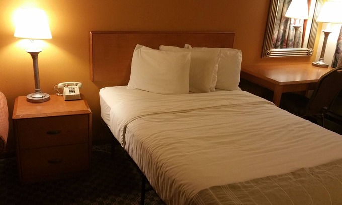 North Dartmouth Hotel | Dartmouth Motor Inn