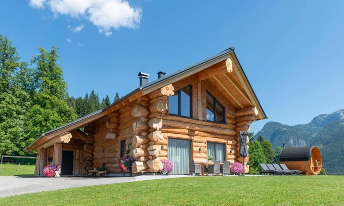 Gosau House | Das Blockhaus Gosau - Your Austrian Home