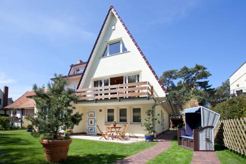 Dierhagen Strand Apartment | Das DÜNENHAUS