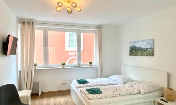 Bad Ischl Apartment | Das Girardizimmer