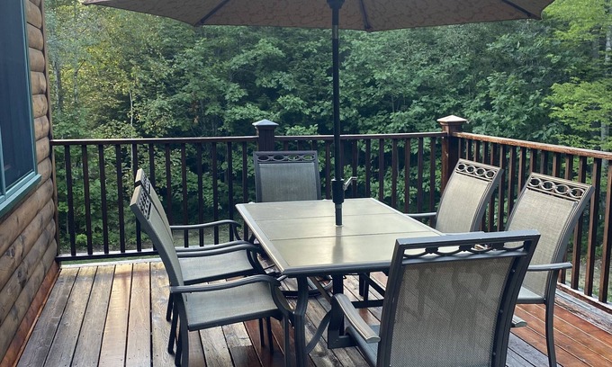 Rumford Center Cabin | Dates are open still in Jan Feb Mar and April vacation! 17 mins to Sunday River!