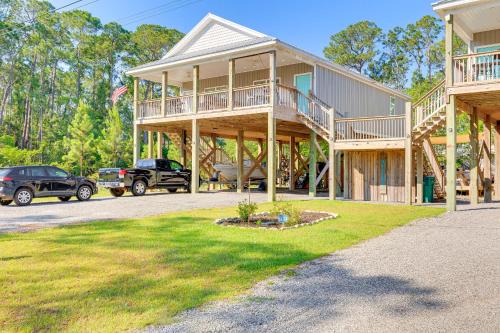 Dauphin Island House | Dauphin Island Escape Near Beach and Bike Path!
