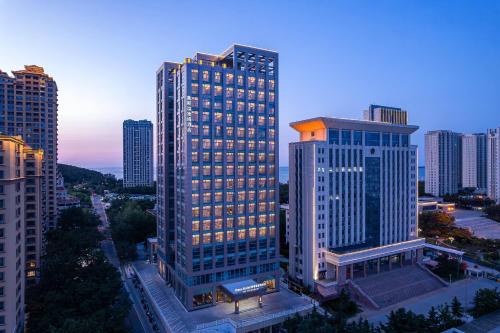 Weihai Hotel | Days Hotel by Wyndham Weihai Huoju Eight Street