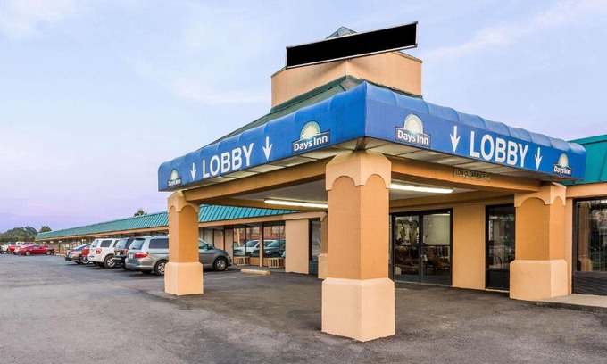 Dickson Hotel | Days Inn by Wyndham Dickson