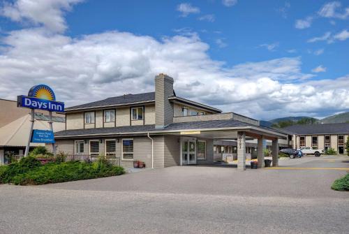 Vernon Hotel | Days Inn by Wyndham Vernon