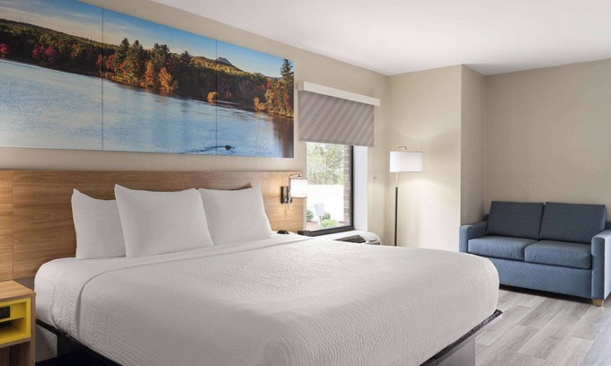 Weldon Hotel | Days Inn by Wyndham Weldon/Roanoke Rapids