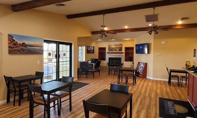 Willcox Hotel | Days Inn by Wyndham Willcox